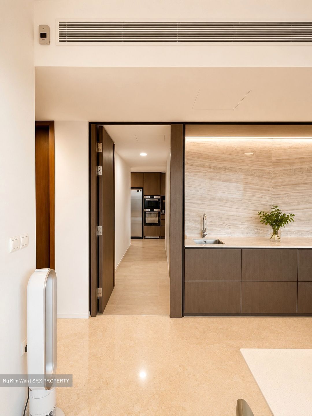 Avenue South Residence (D3), Apartment #634658251